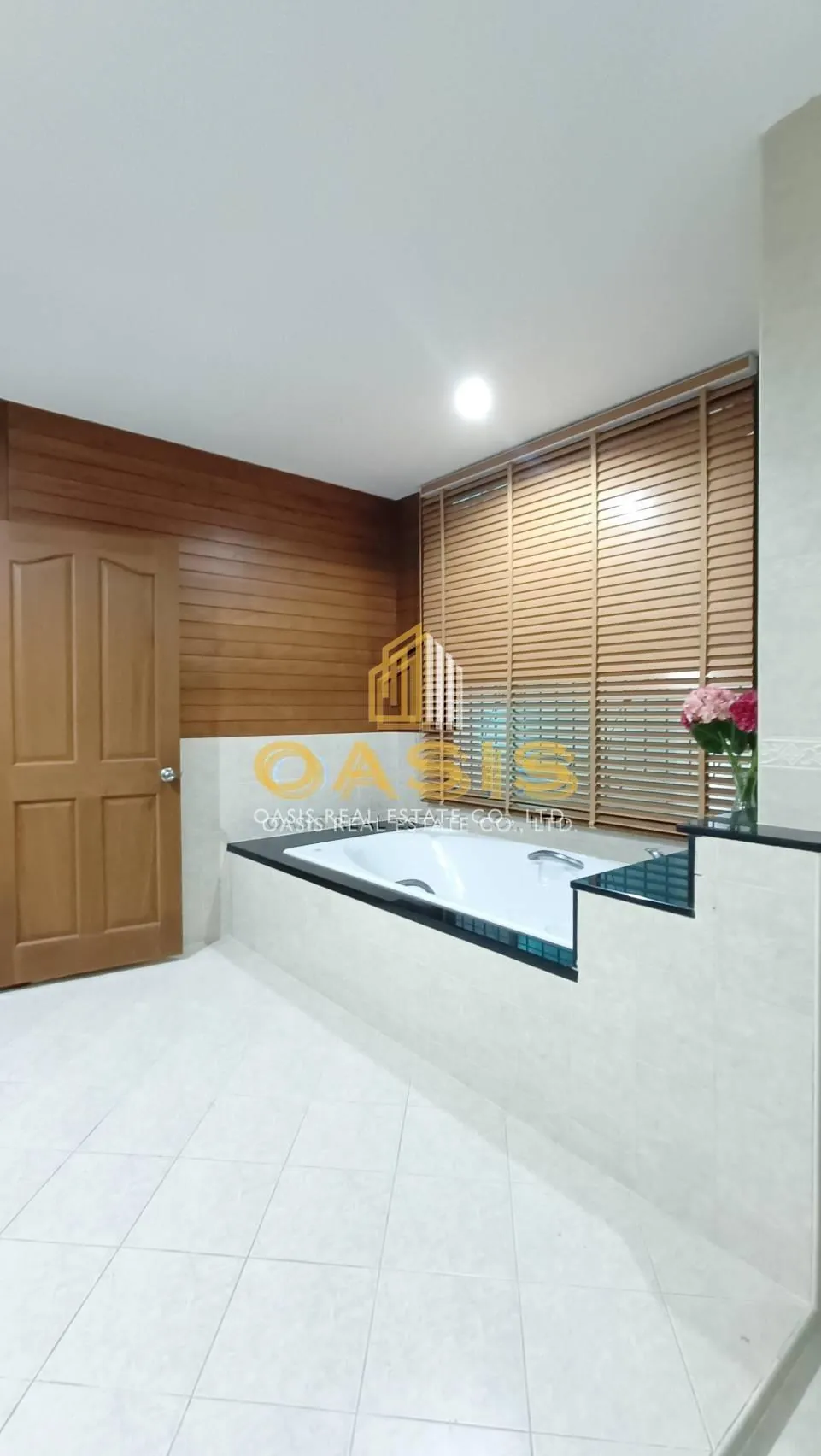 Family House for Sale Nibbana Shade