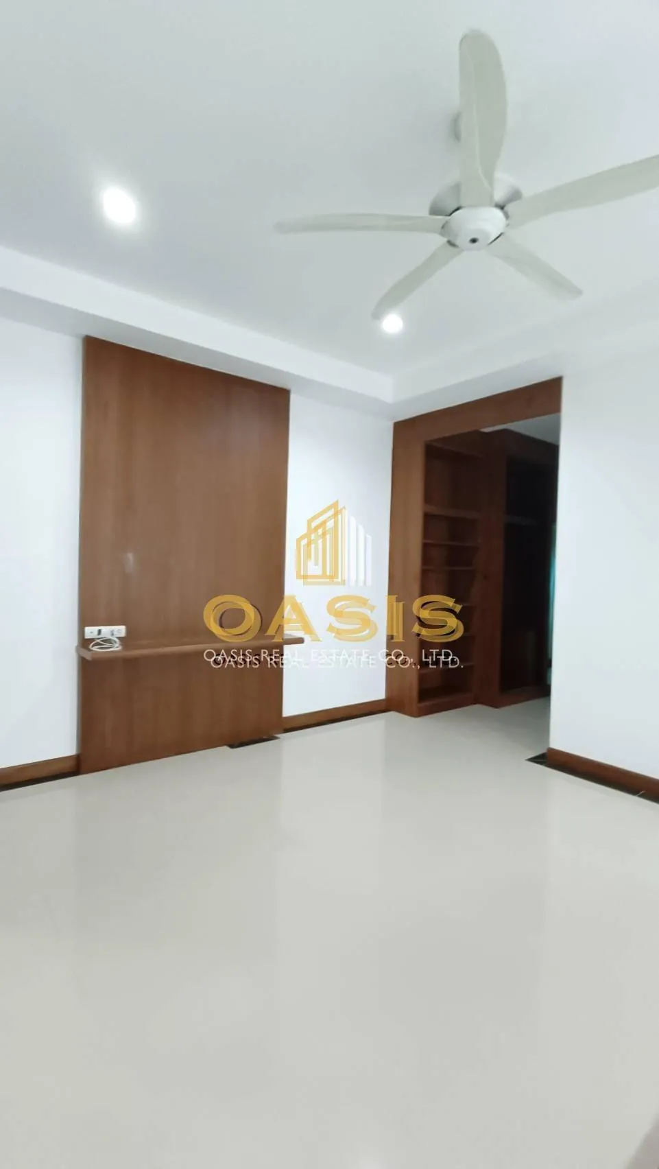 Family House for Sale Nibbana Shade