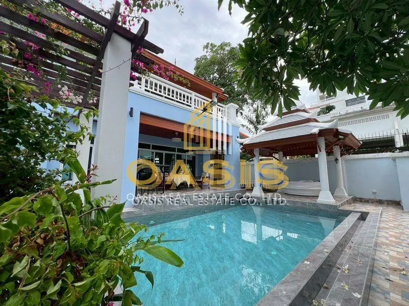 Luxury Pool Villa in Oriental Hawaii Pattaya For Sale