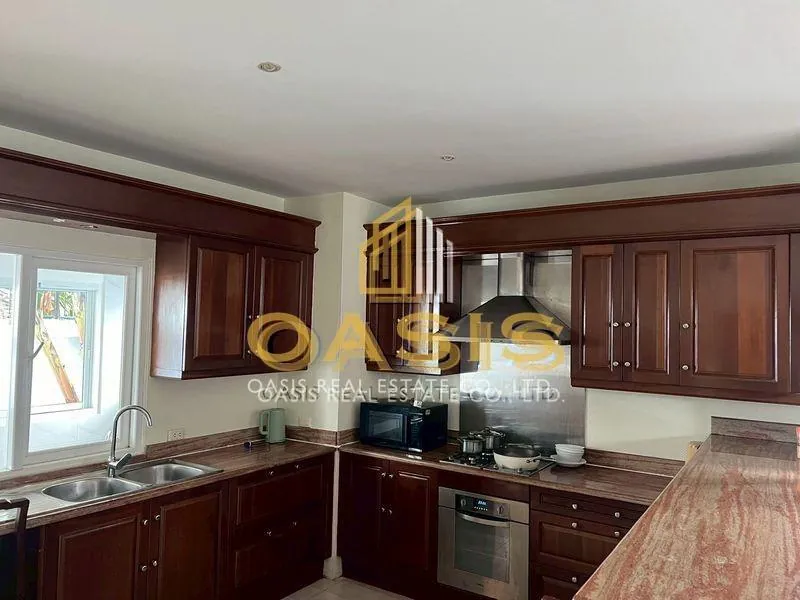 Luxury Pool Villa in Oriental Hawaii Pattaya For Sale