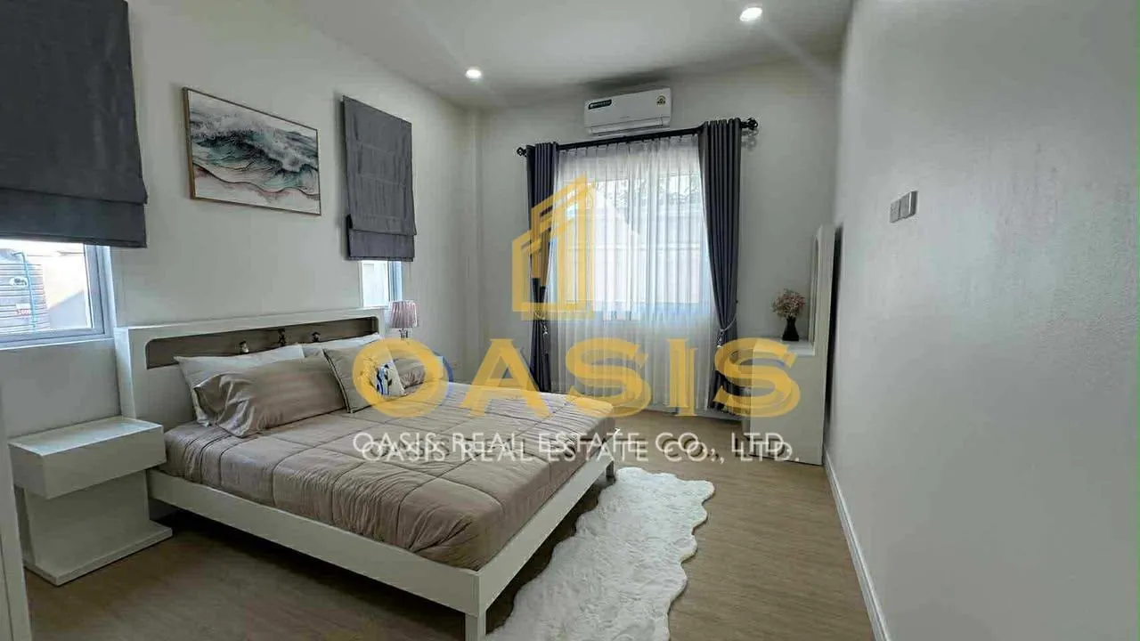 Brand-New Pool Villa for Rent Mabprachan Lake
