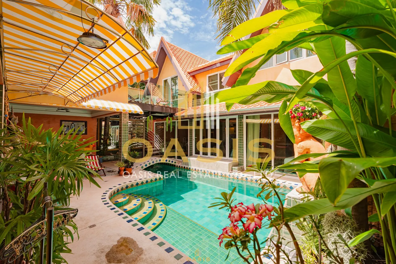 Jomtien Palace Village For Sale