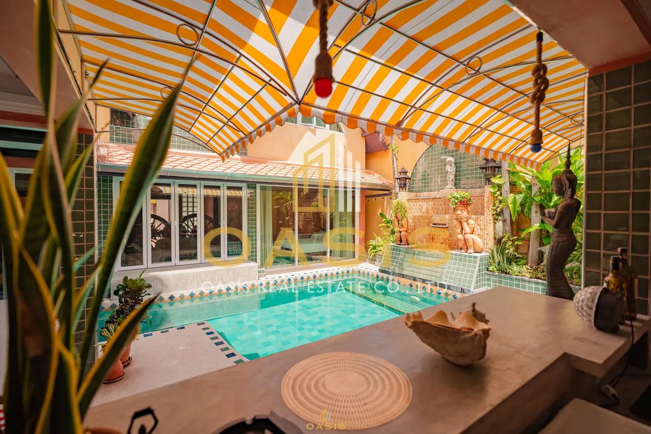 Jomtien Palace Village For Sale
