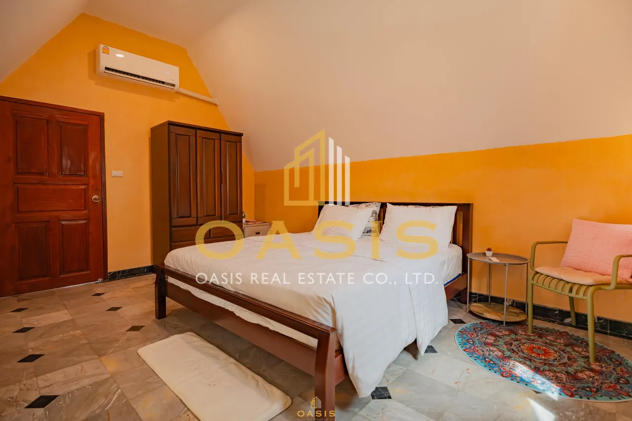 Jomtien Palace Village For Sale
