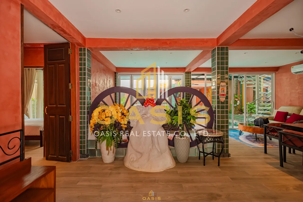 Jomtien Palace Village For Sale
