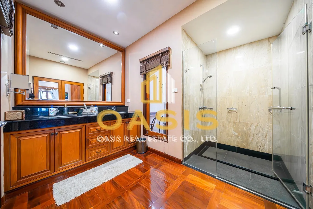 Luxury Pool Villa for Sale View Talay Marina