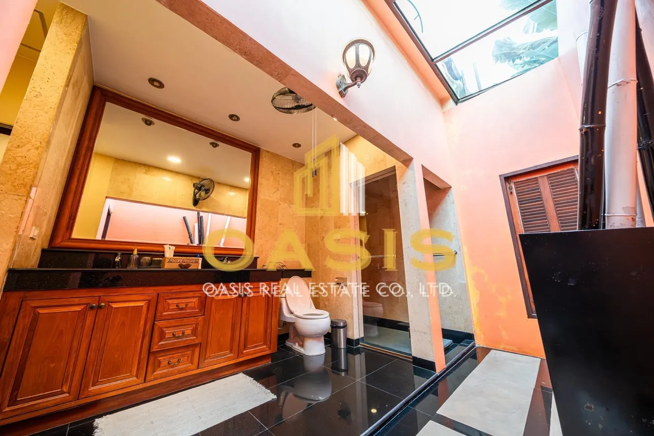 Luxury Pool Villa for Sale View Talay Marina