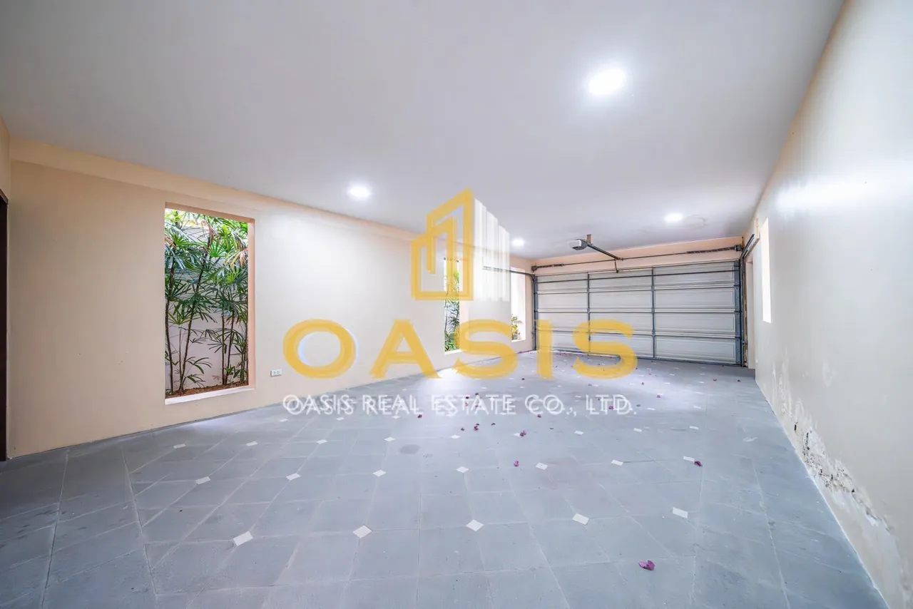 Luxury Pool Villa for Sale View Talay Marina