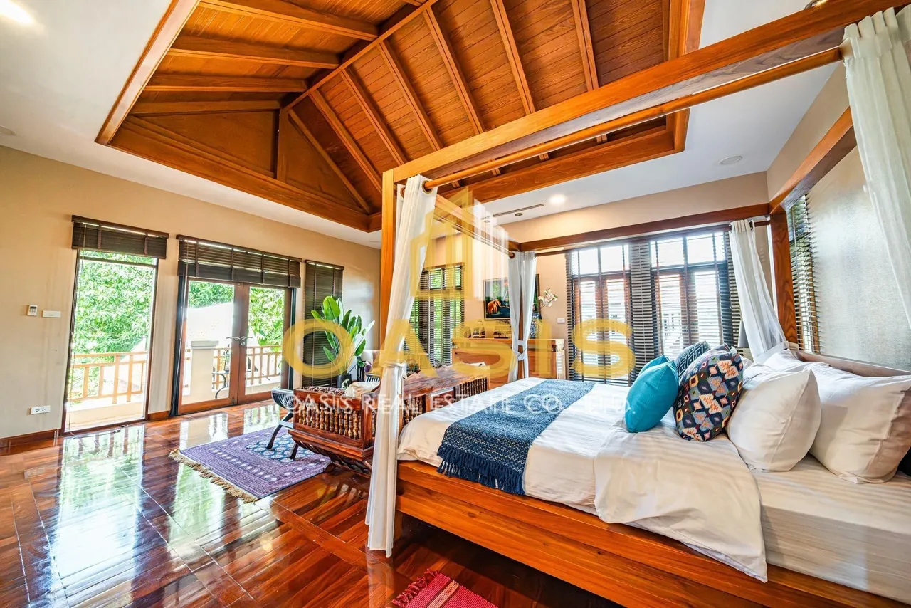 Luxury Pool Villa for Sale View Talay Marina