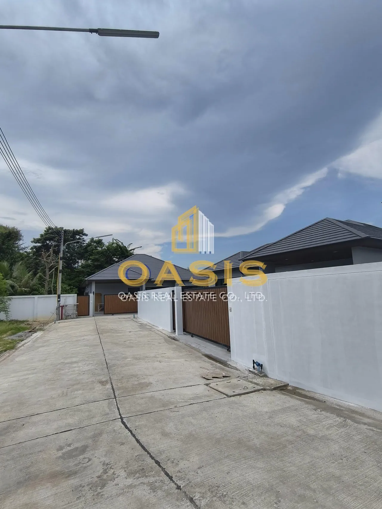 Luxury Pool Villa in Huay Yai For Rent