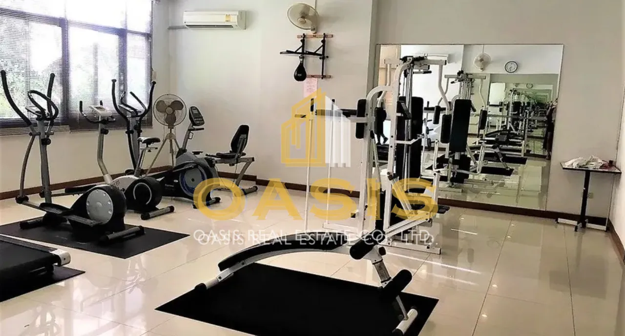 Spacious Studio at Royal Hill for sale