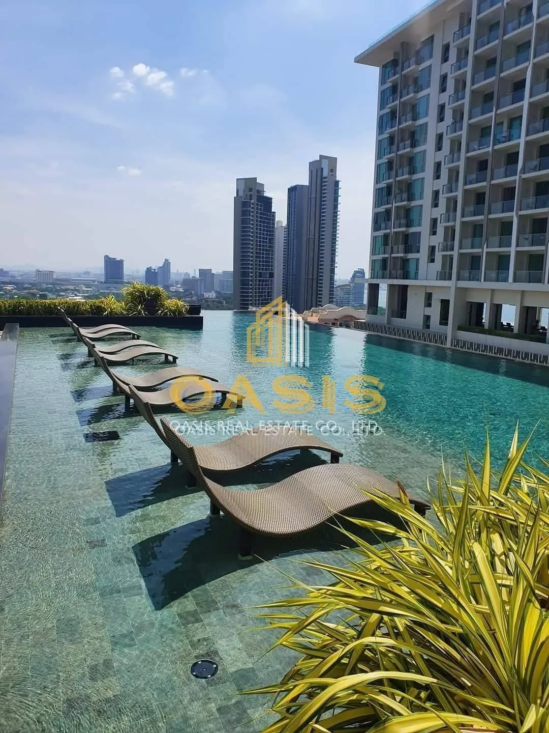 The Riviera Wongamat for sale