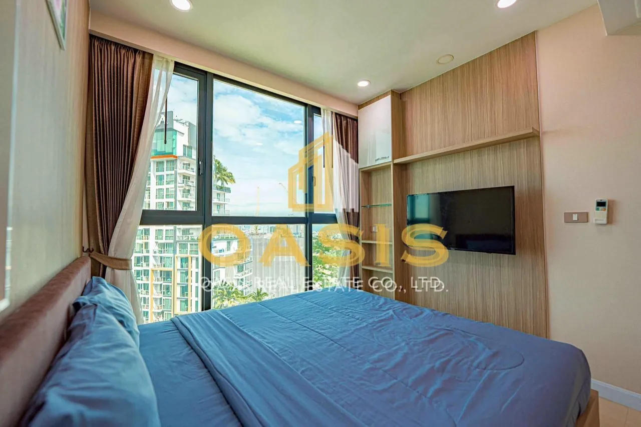 Dusit Grand Condo View For Sale