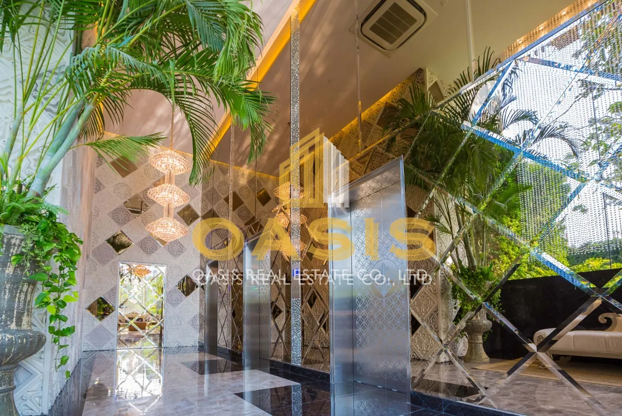 Riviera Wongamat Condo for sale and rent