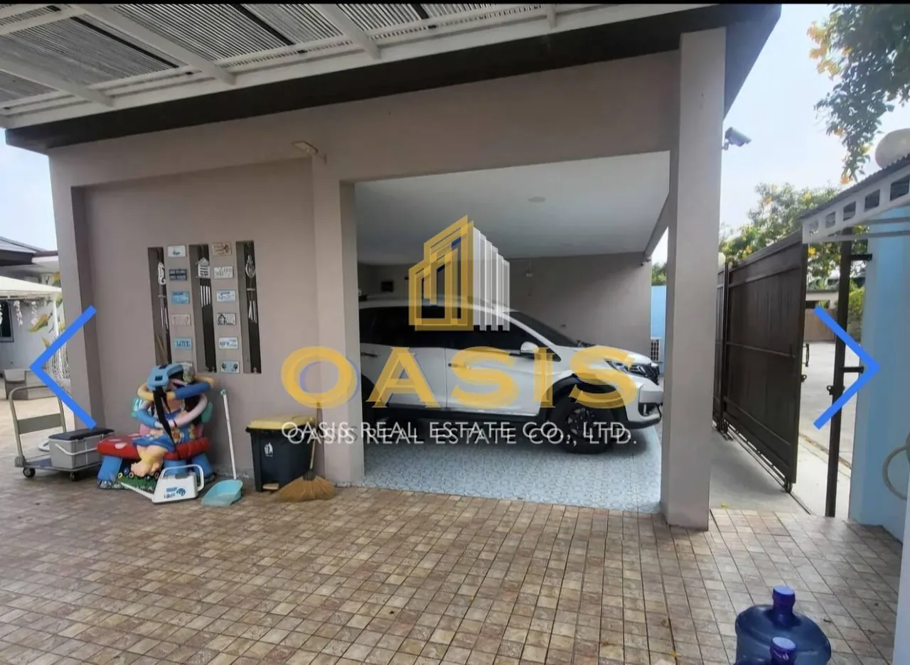 Baan Pattaya 5 Village 5-Bedroom Pool Villa for Sale or Rent