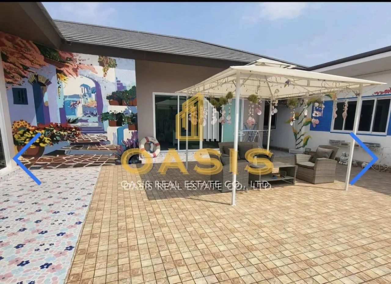 Baan Pattaya 5 Village 5-Bedroom Pool Villa for Sale or Rent