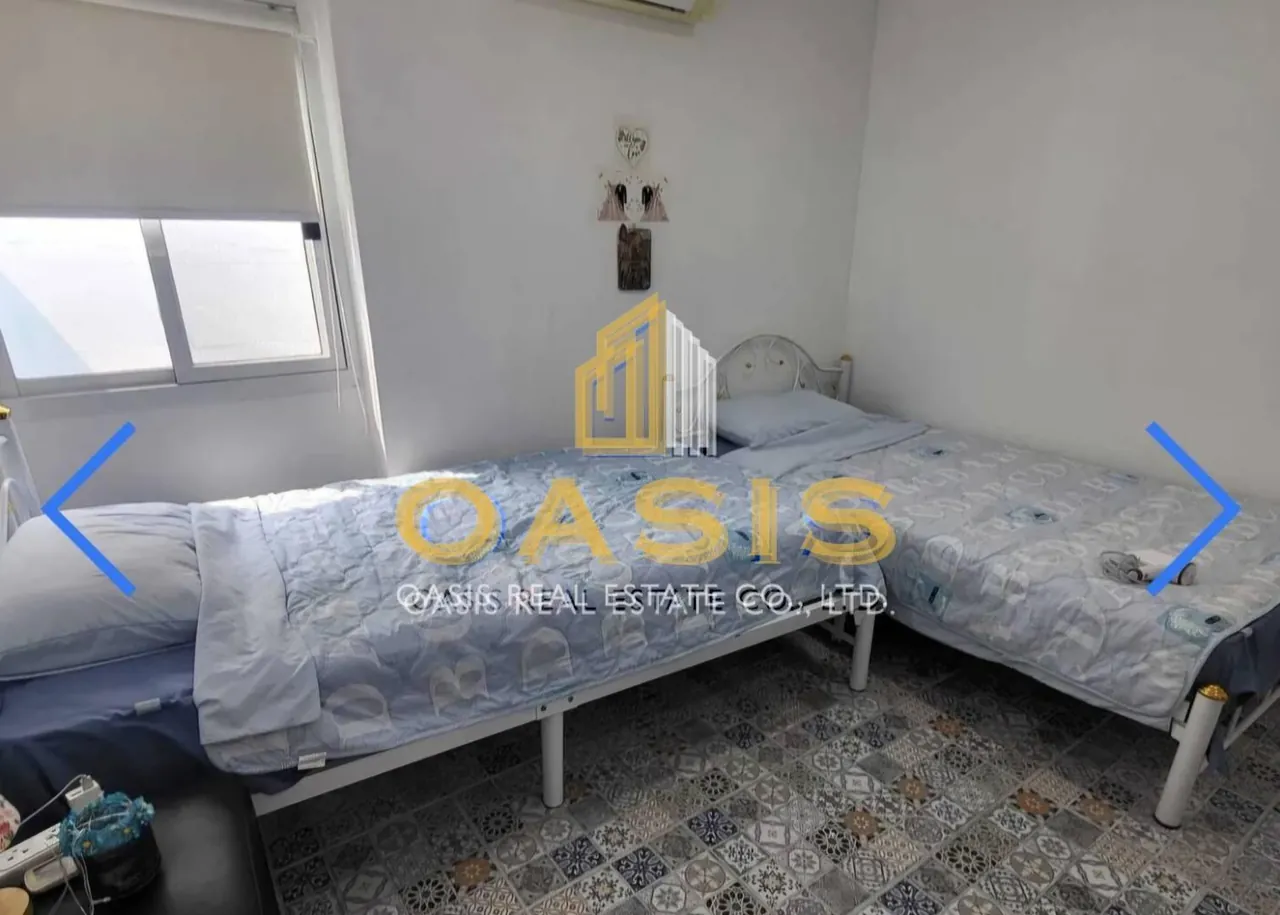 Baan Pattaya 5 Village 5-Bedroom Pool Villa for Sale or Rent