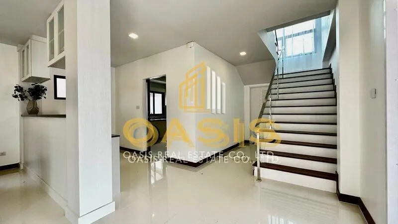The Lake Huay Yai For sale