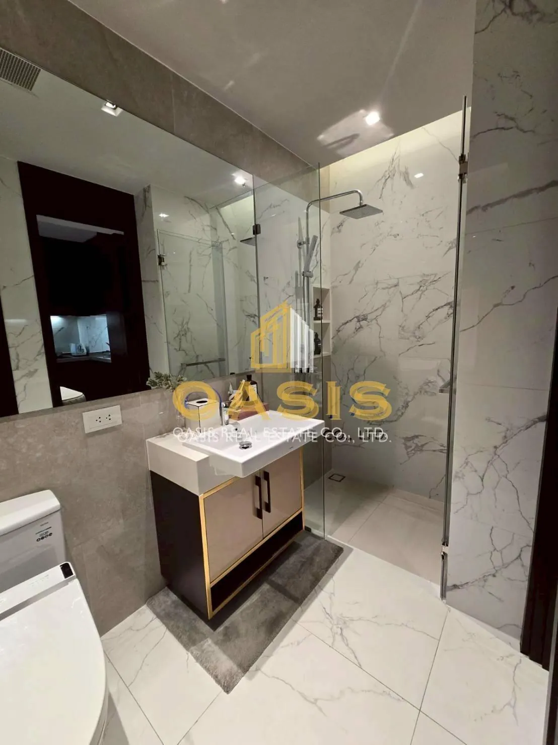 Cloud Sukhumvit 23 For Sale