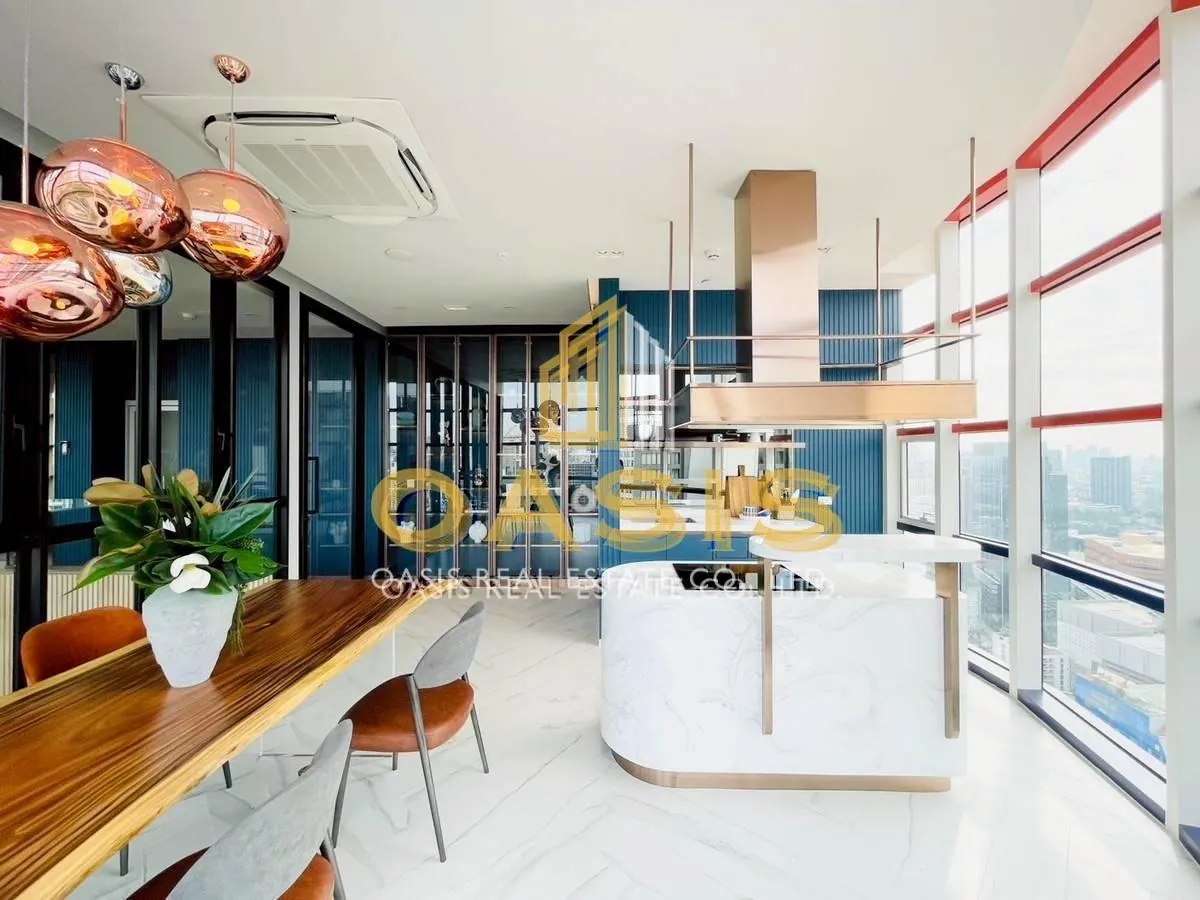 The Culture Thonglor Prime Unit for sale