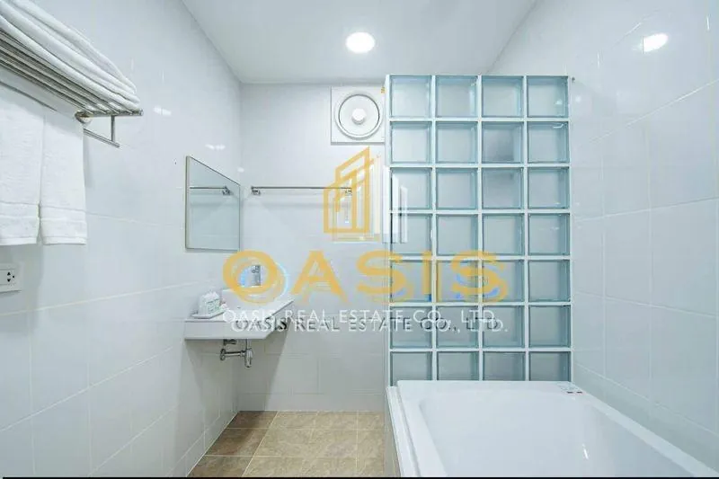 Resort-Style Pool Villa for Rent