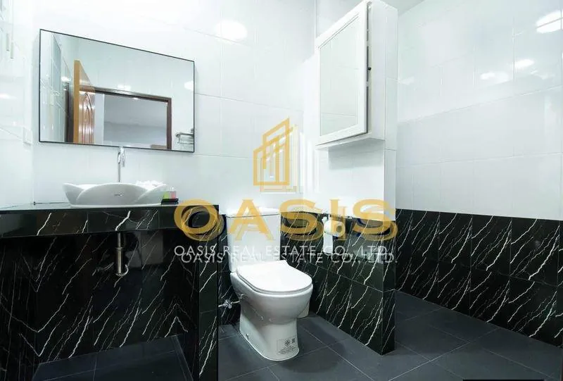 Resort-Style Pool Villa for Rent