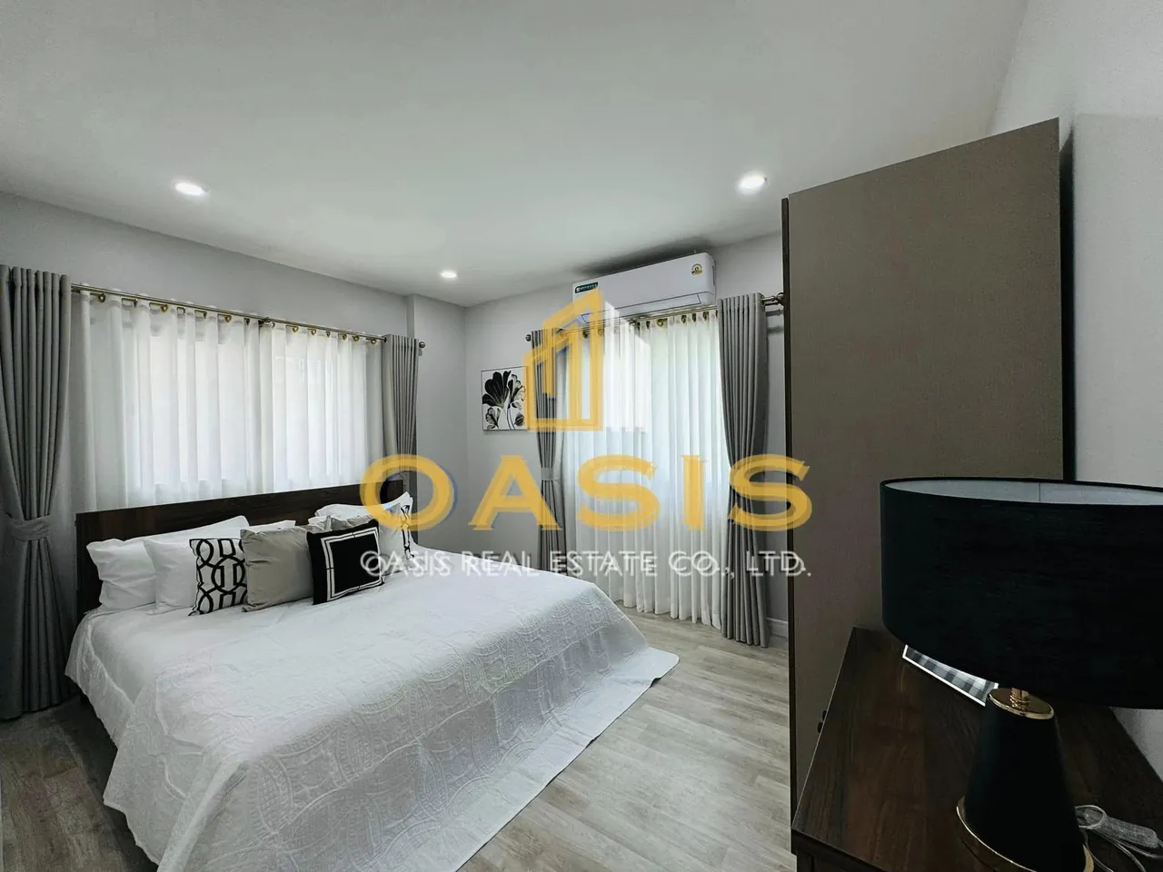 Luxury Detached House Wonderland 2 for sale
