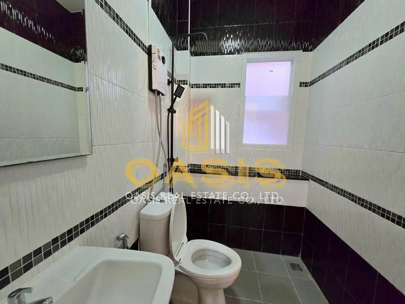 Single detached 2-storey house For rent