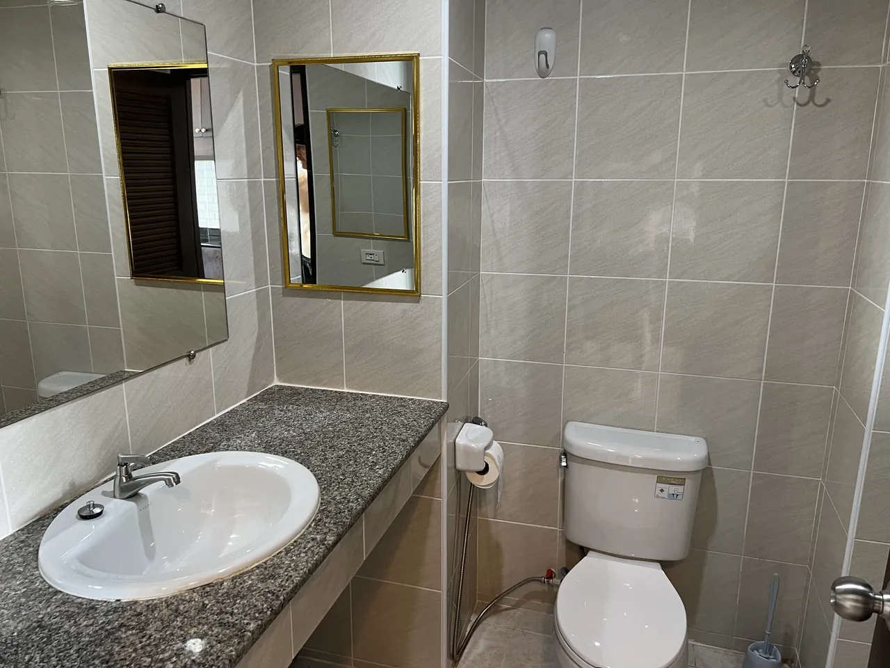 Spacious studio condominium in View Talay 7 for Sale