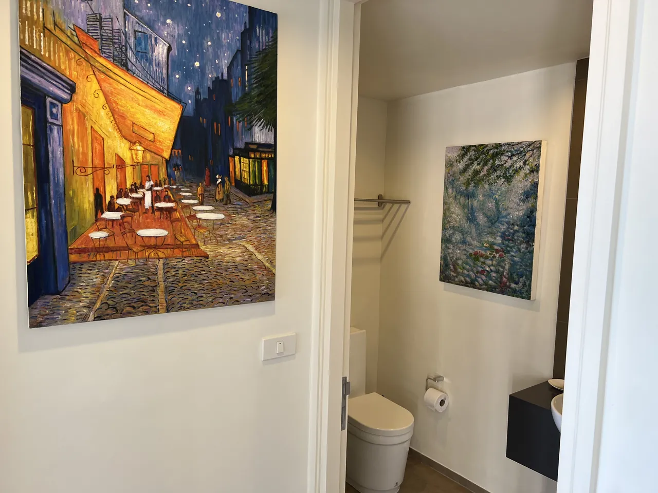 Modern 1-bedroom condominium for sale at Unixx South Pattaya
