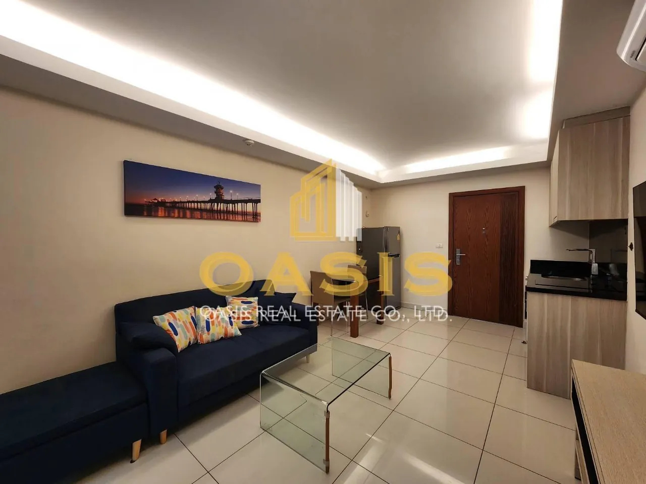 Spacious 1-Bedroom Condo with Pool View at Laguna Beach Resort