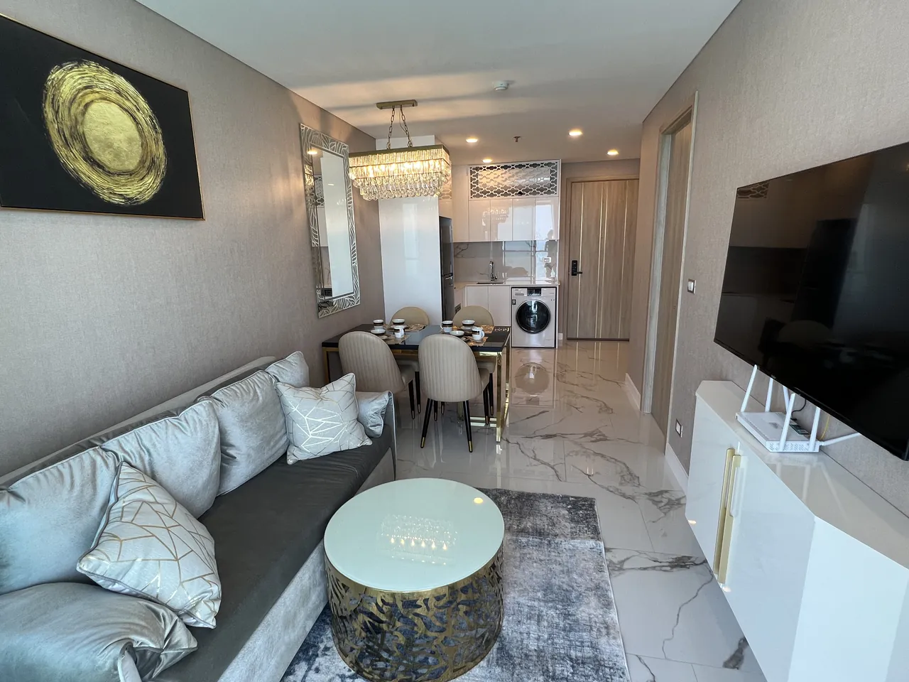 Copacabana Beach Jomtien direct front sea view unit for sale