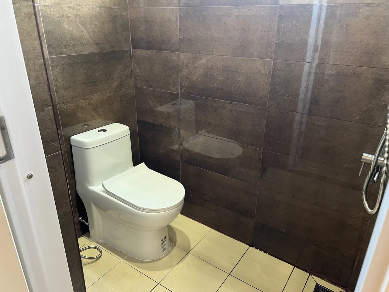 Studio condominium for sale in Flybird Condominium