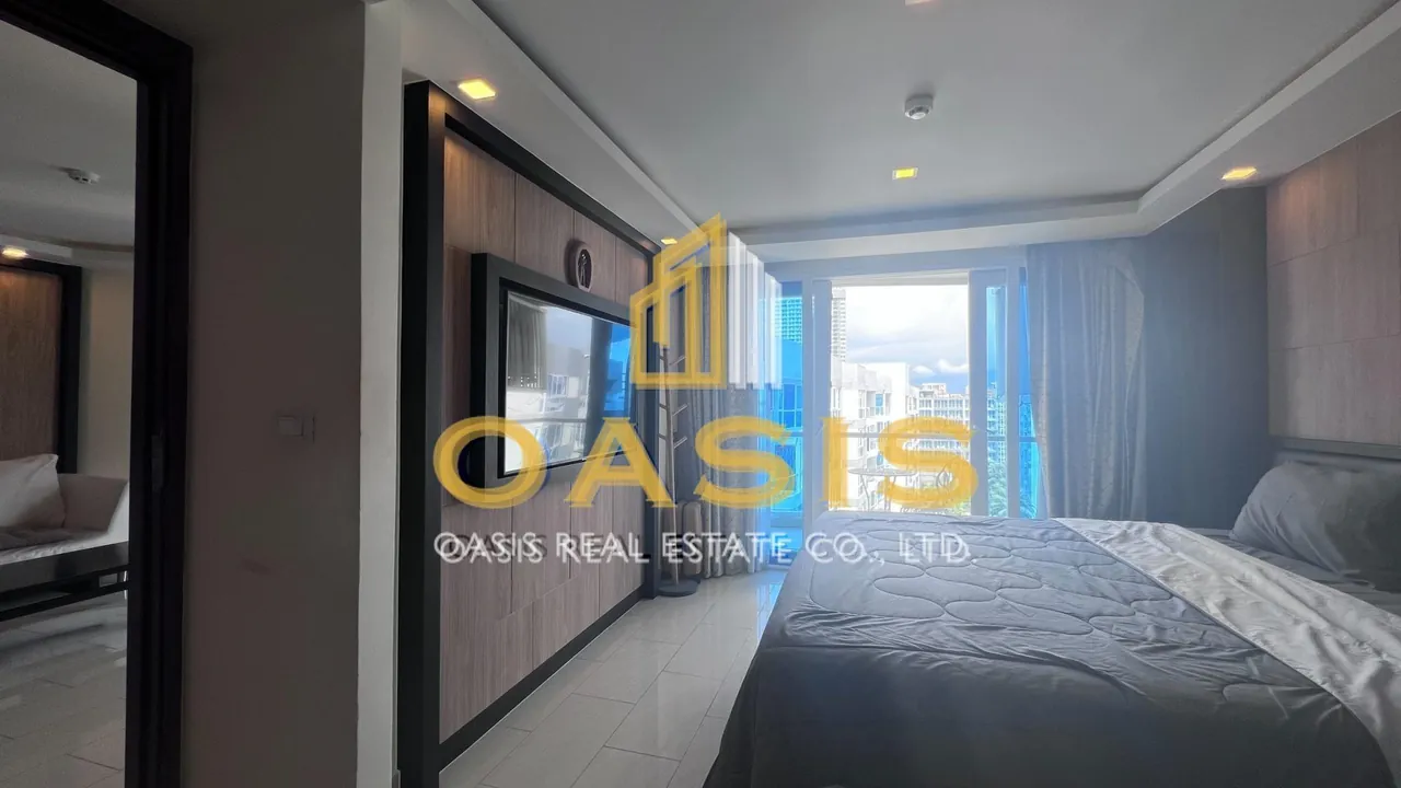 Grand Avenue Residence for Sale