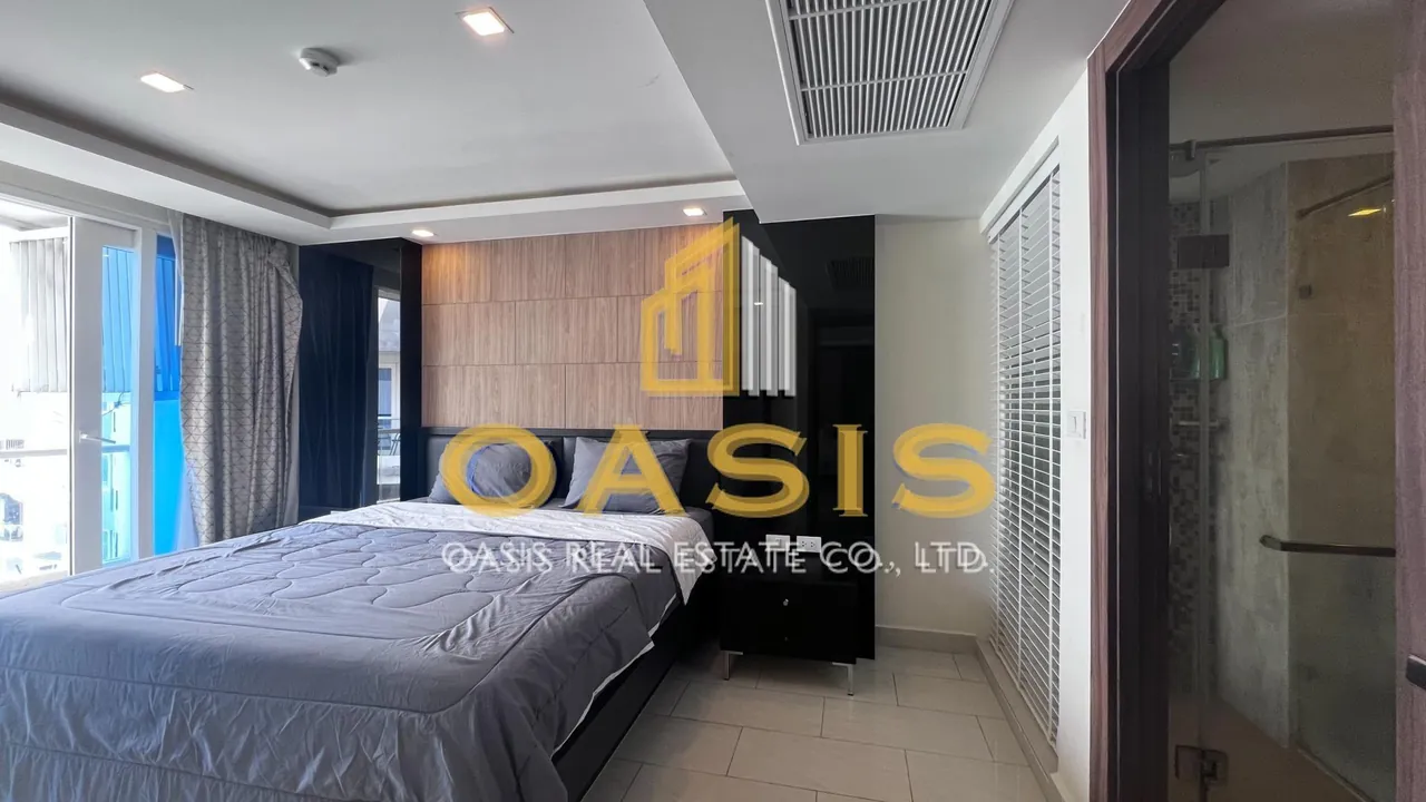 Grand Avenue Residence for Sale