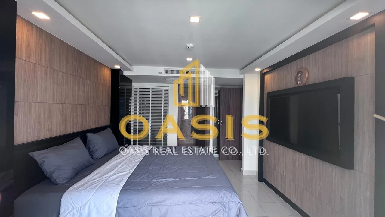 Grand Avenue Residence for Sale
