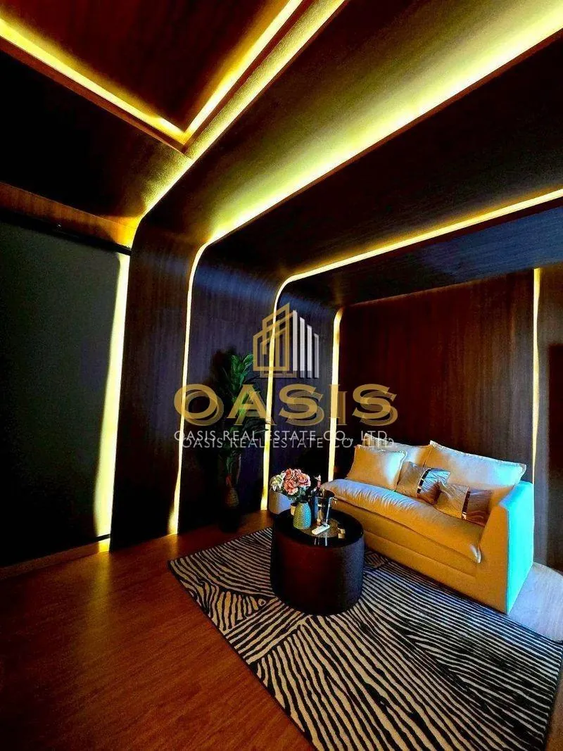 Tropical Luxury Style Pool Villa for Sale
