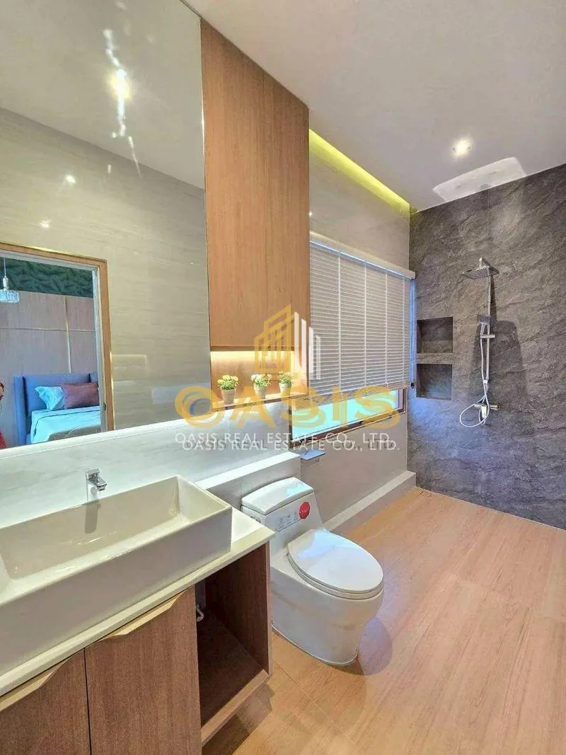 Tropical Luxury Style Pool Villa for Sale
