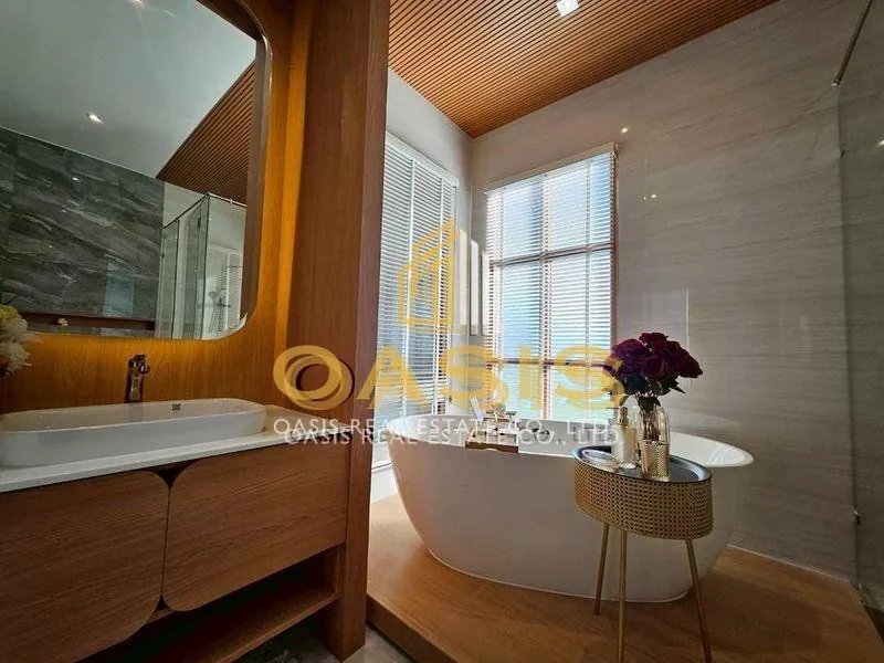 Tropical Luxury Style Pool Villa for Sale