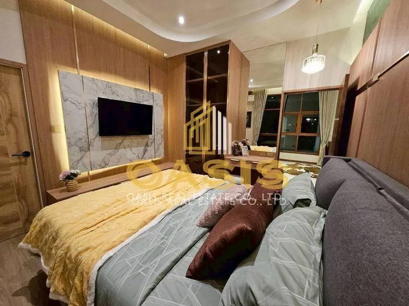 Tropical Luxury Style Pool Villa for Sale