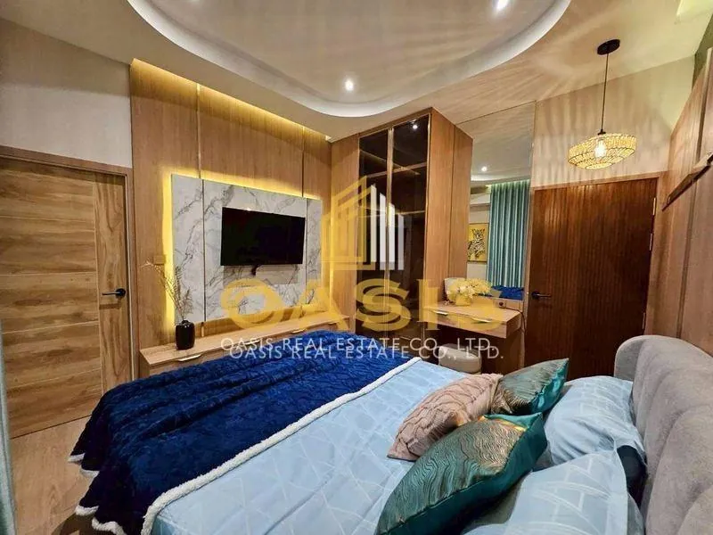 Tropical Luxury Style Pool Villa for Sale
