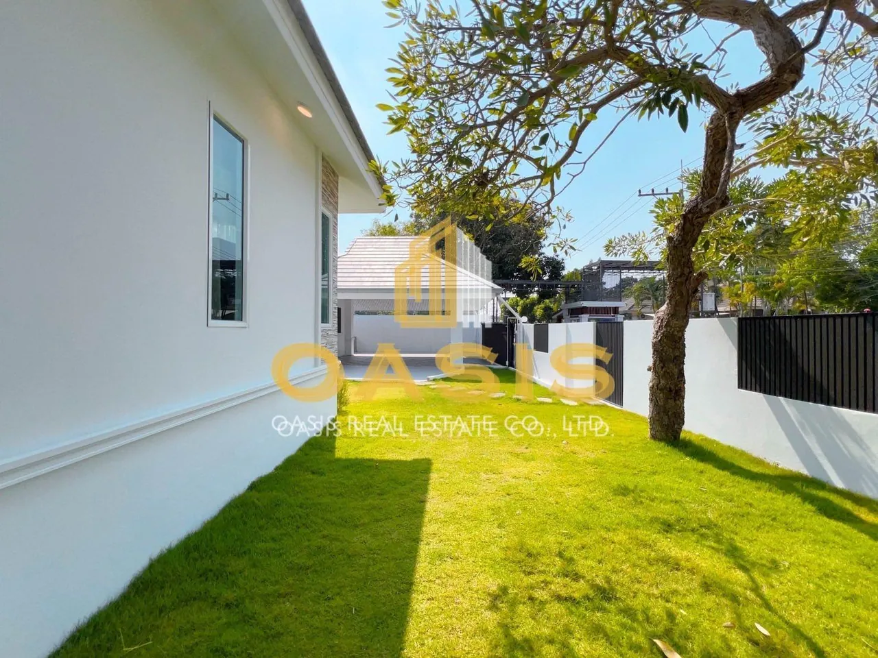 Luxury Pool Villa For Sale
