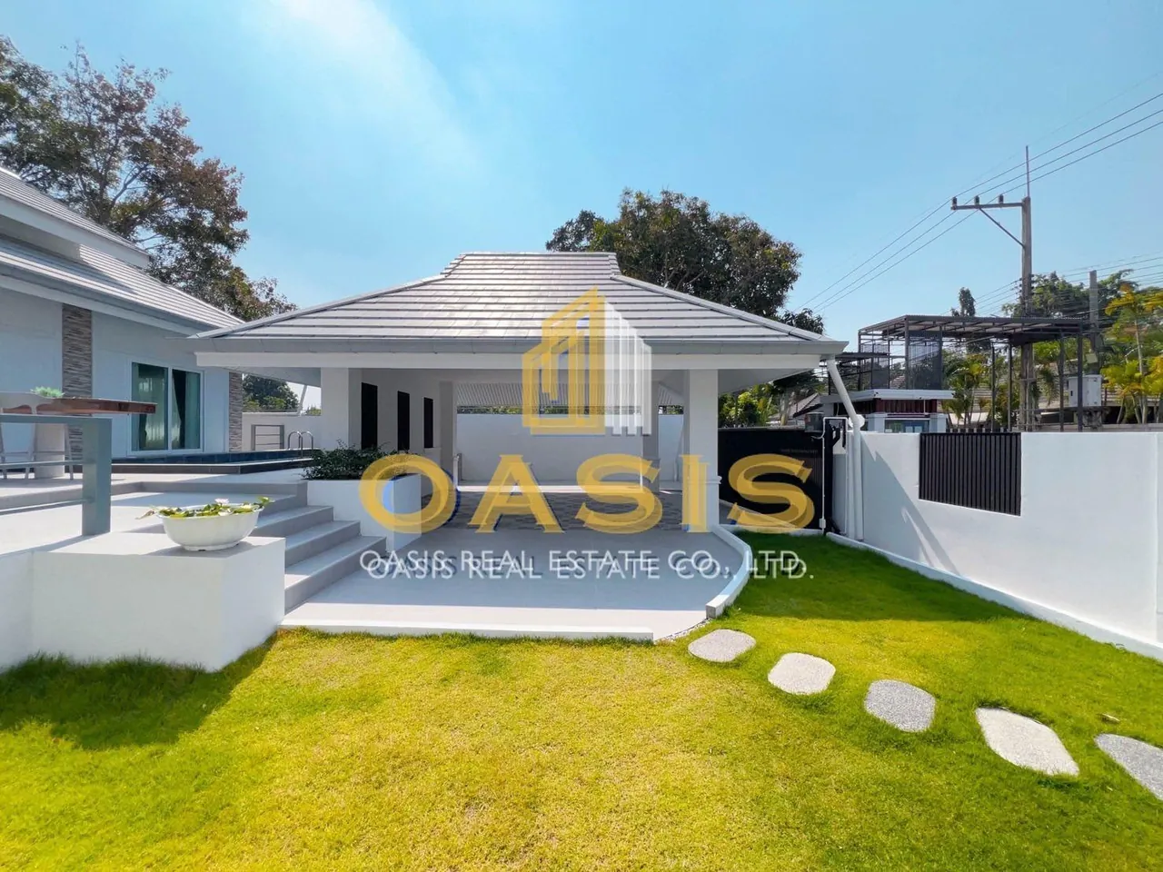 Luxury Pool Villa For Sale