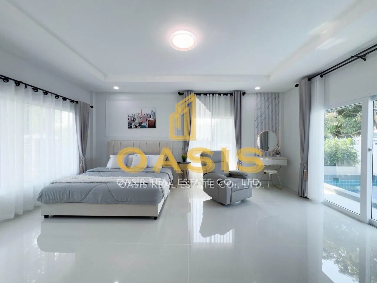 Luxury Pool Villa For Sale