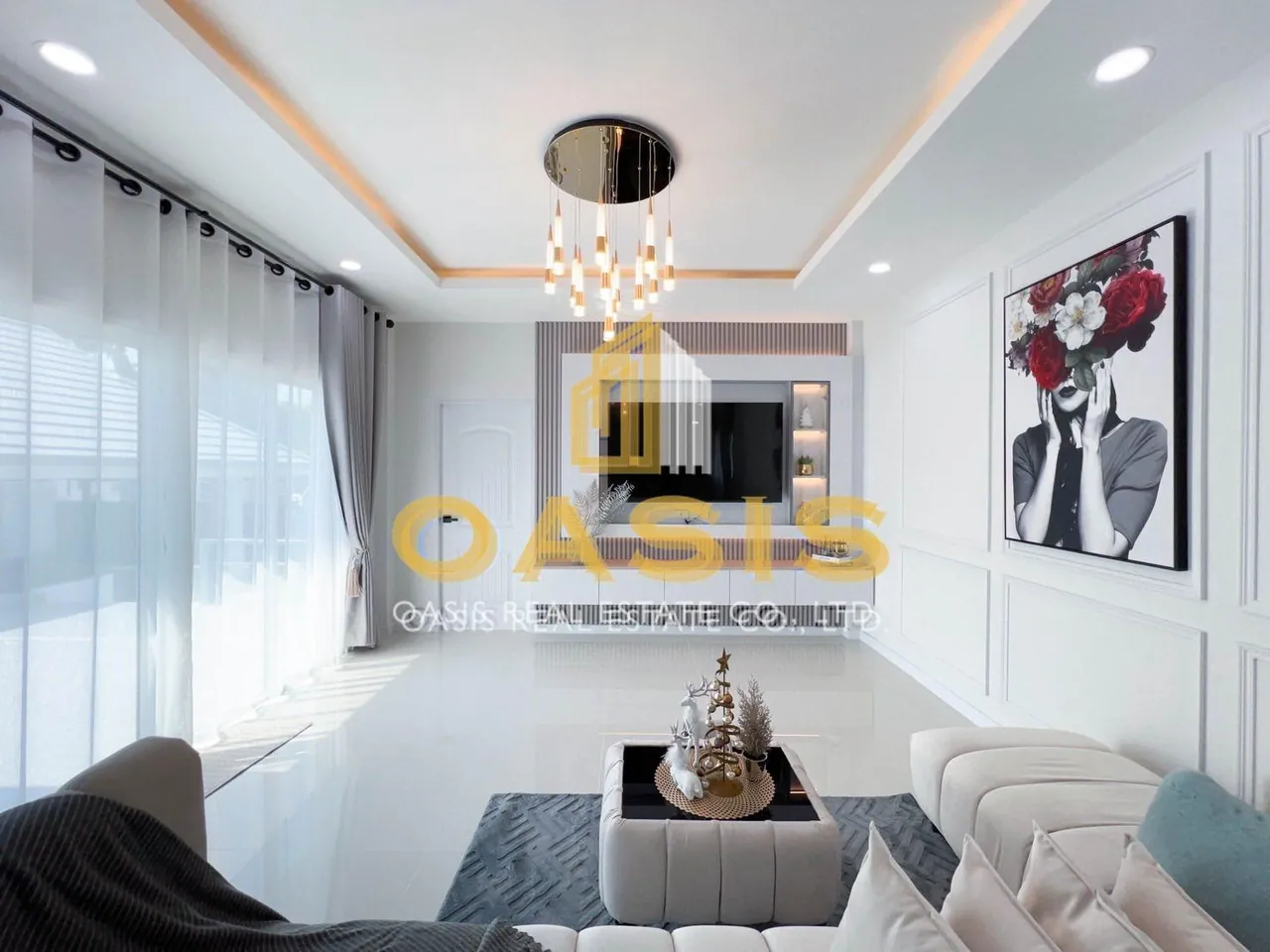 Luxury Pool Villa For Sale