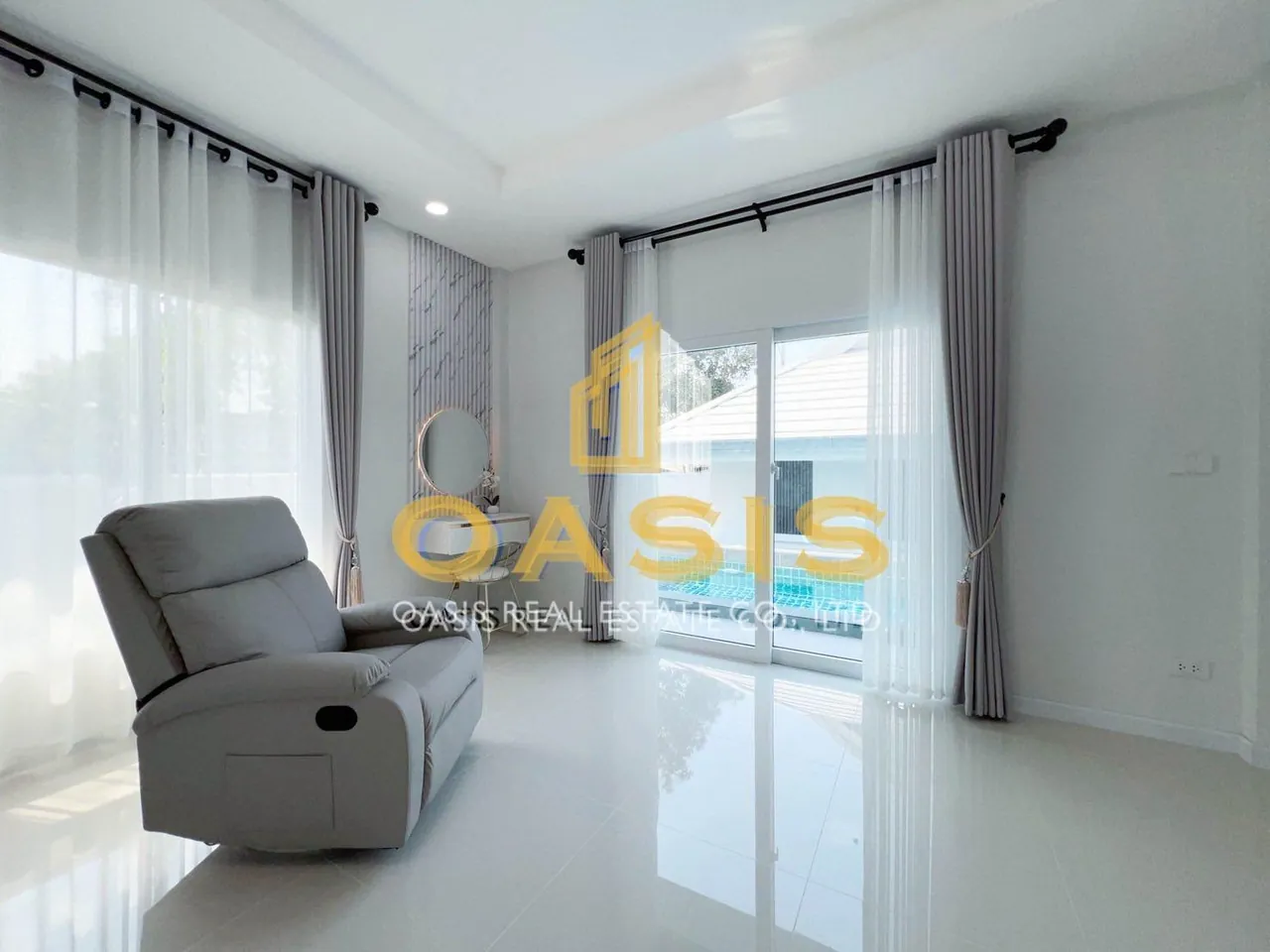 Luxury Pool Villa For Sale