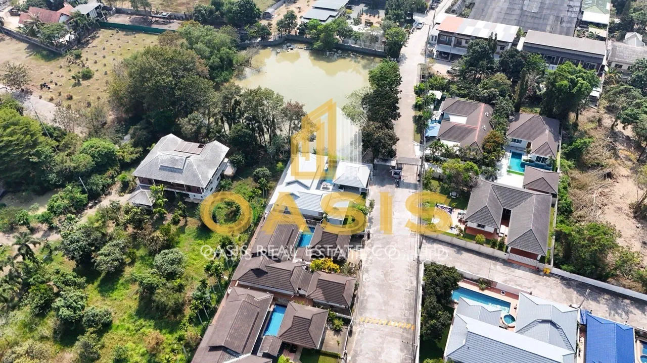 Luxury Pool Villa For Sale