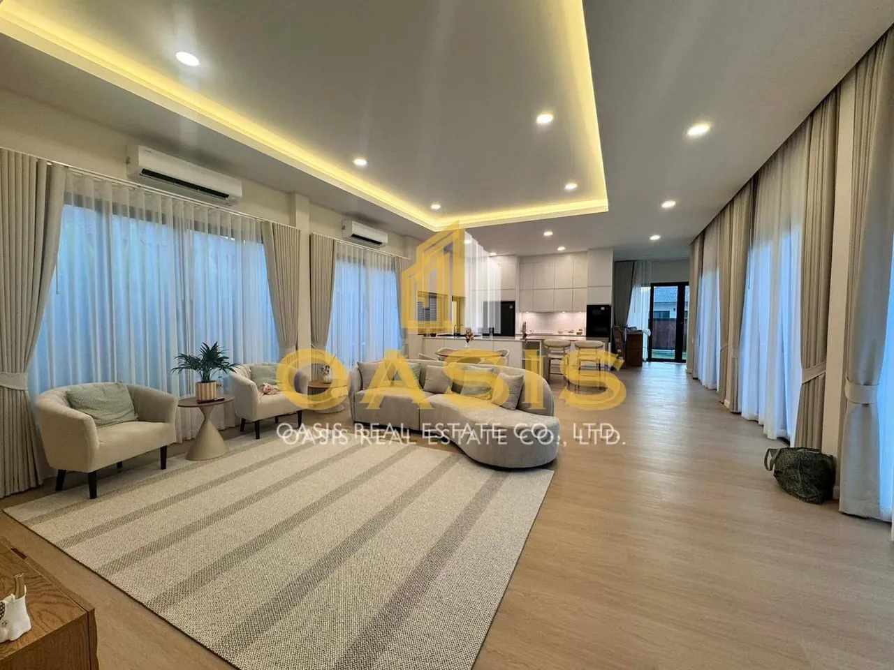 Brand New Luxury Pool Villa For Sale & Rent