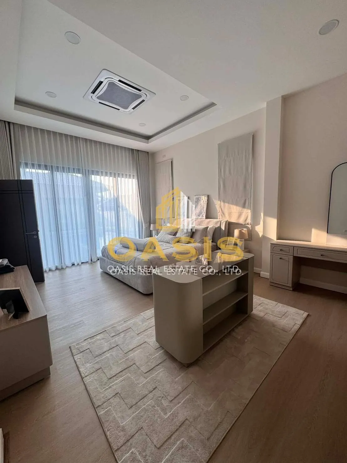 Brand New Luxury Pool Villa For Sale & Rent