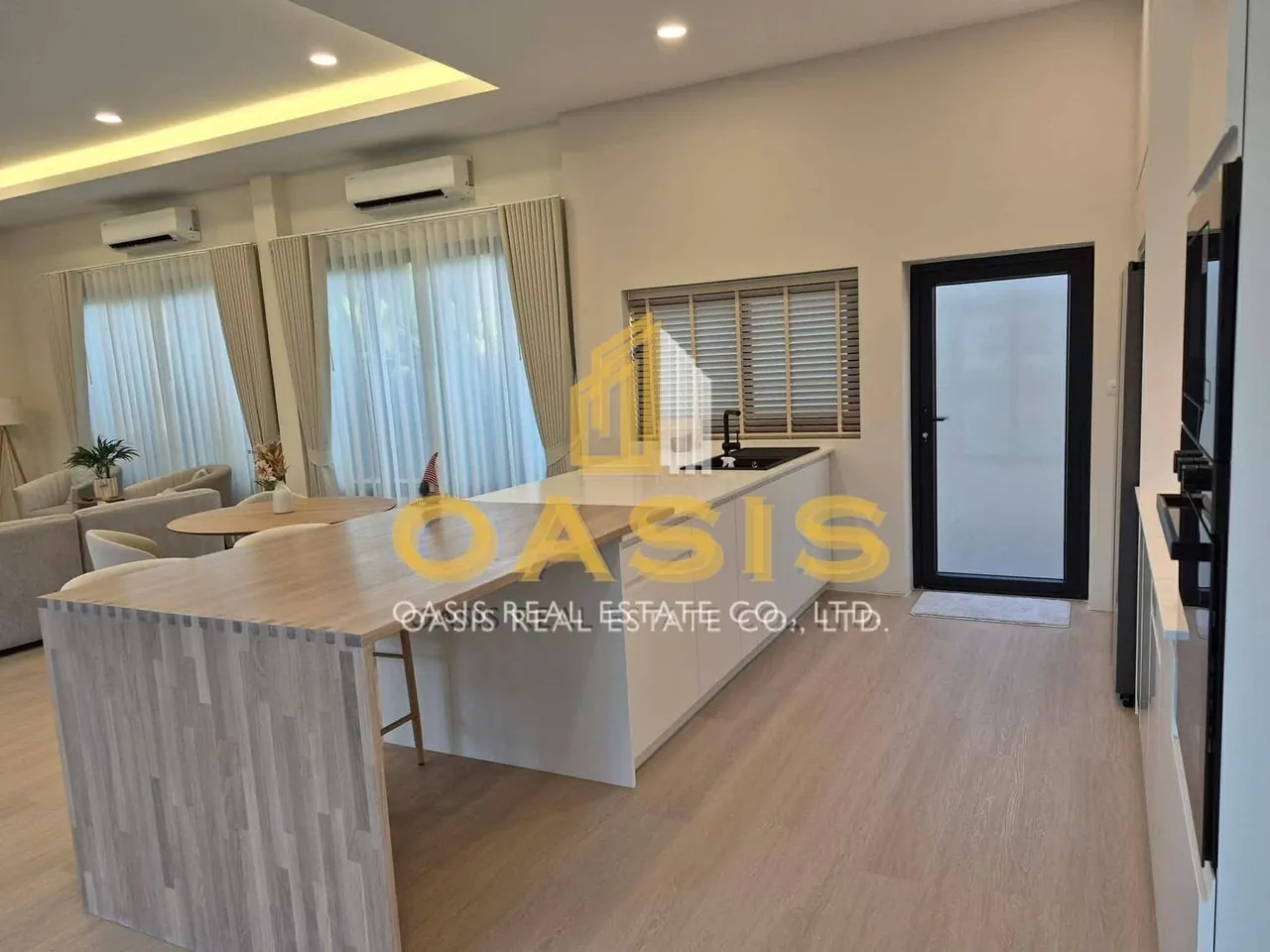 Brand New Luxury Pool Villa For Sale & Rent